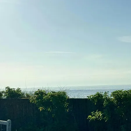 Historic Summer House With Sea Views In Kikhavn Prázdninový dům Hundested
